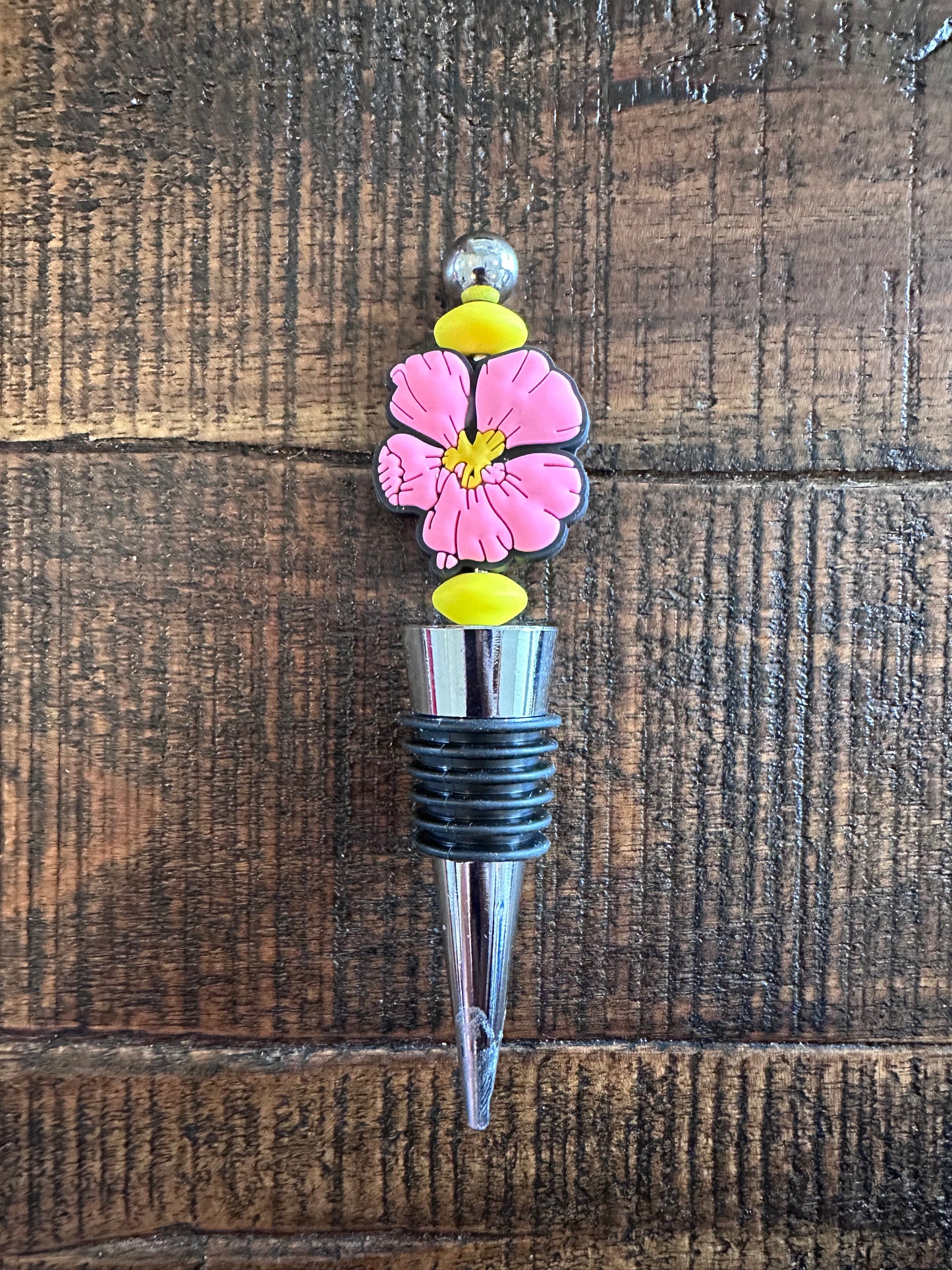 Beaded Bottle & Wine Stoppers (Various Colors)