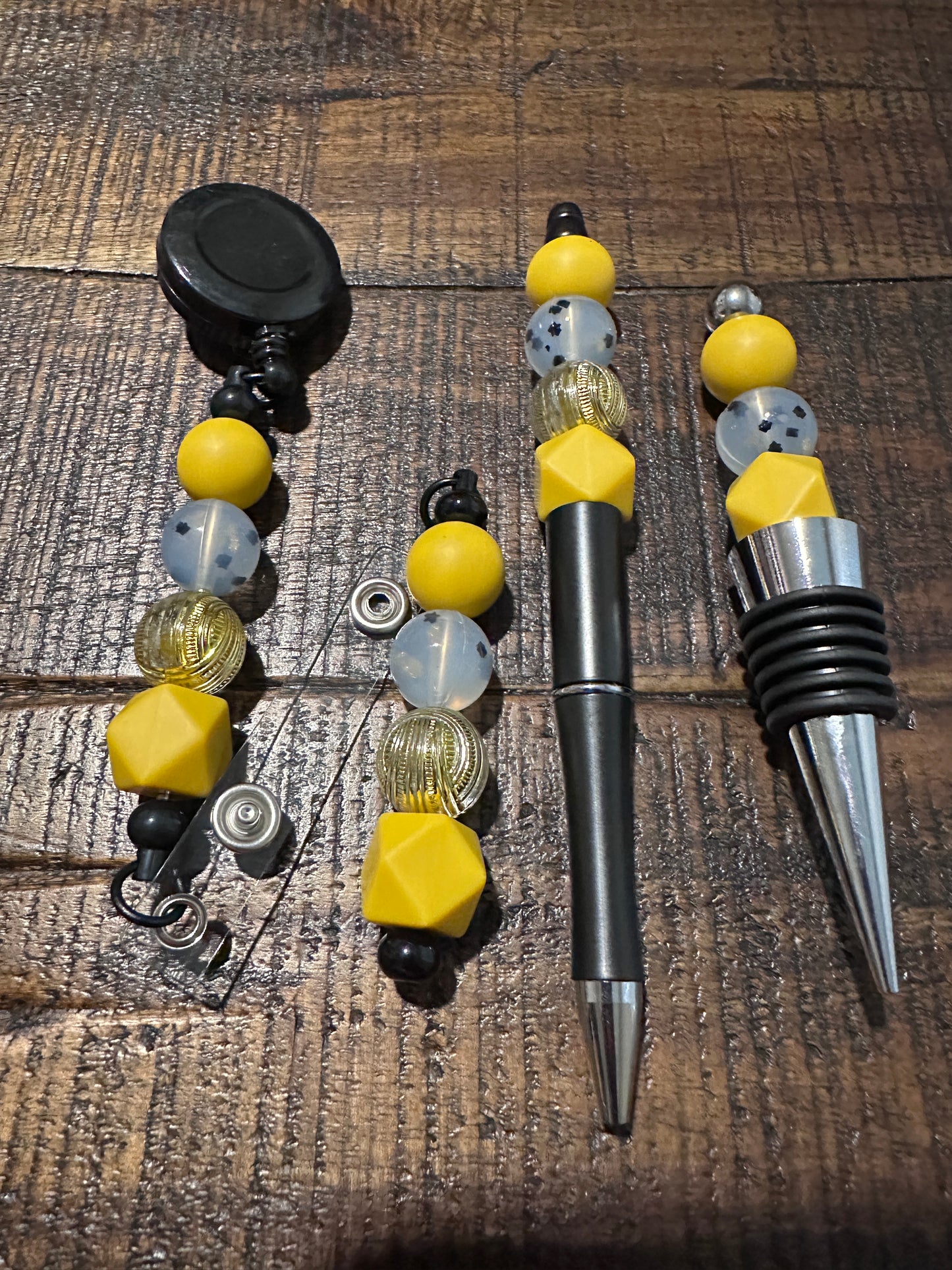 Beaded Sets (Gold Options)-Pen Keychain Lanyard Stopper